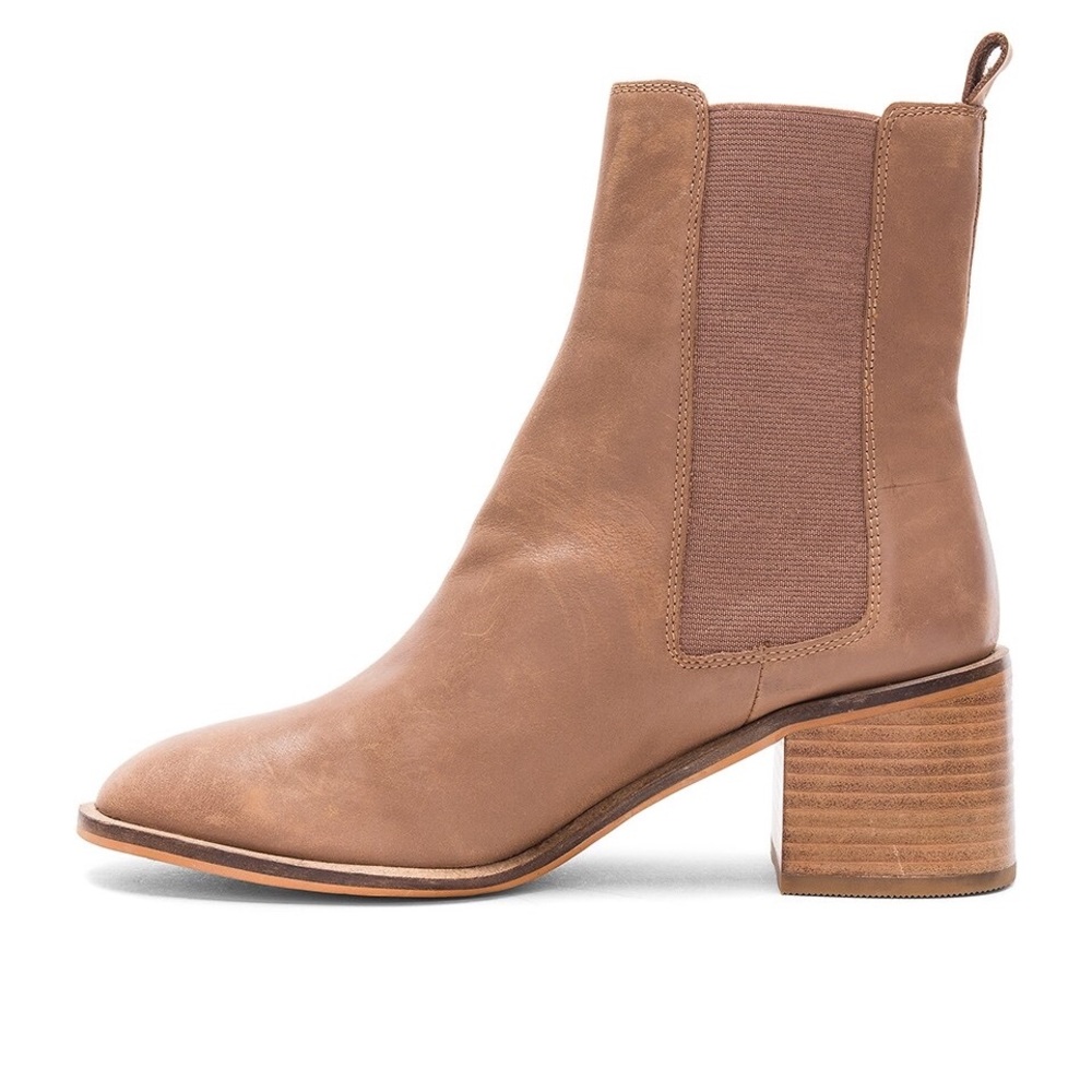 Alias Mae Gail Bootie - Taupe